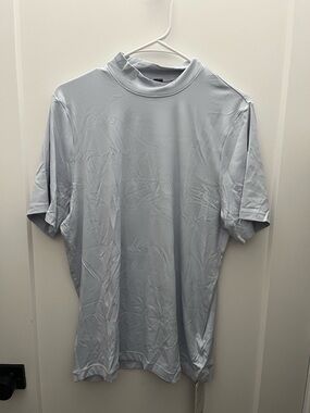 Men’s Lululemon mock neck golf shirt